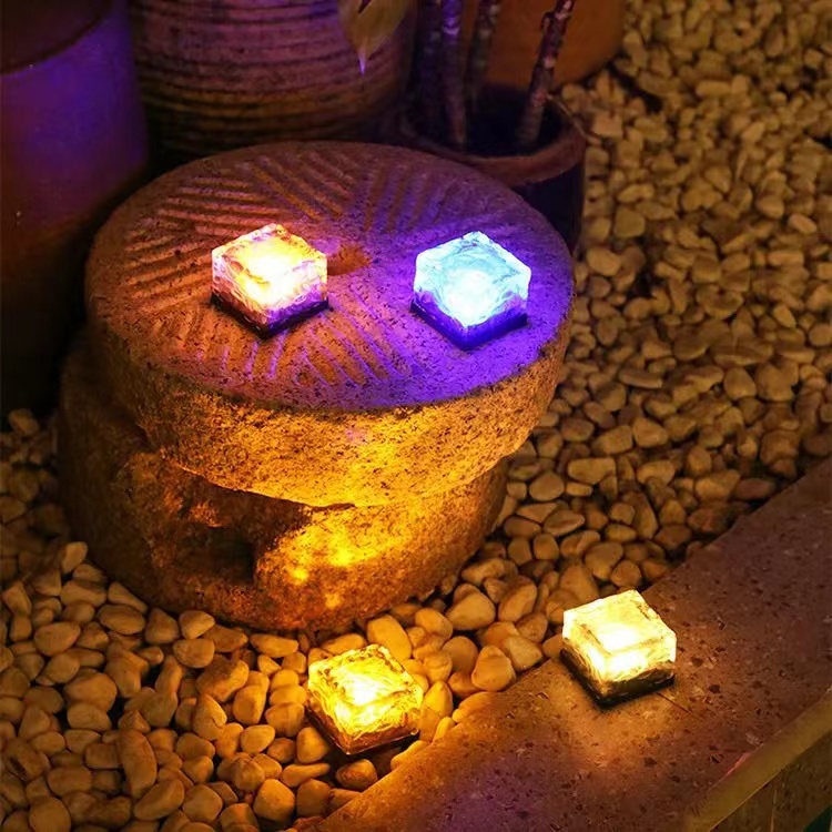 Solar Ice Brick Light - Outdoor Patio , Lawn, Garden Buried Light GL003