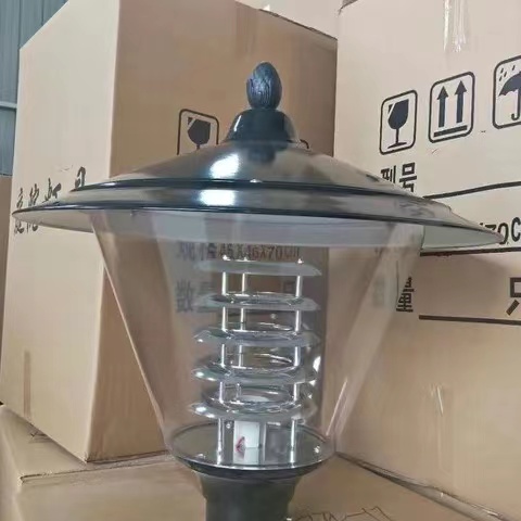 Modern Street Lamp Style LED Garden Lights - 3m High Pole Lamps GL005 - Image 3